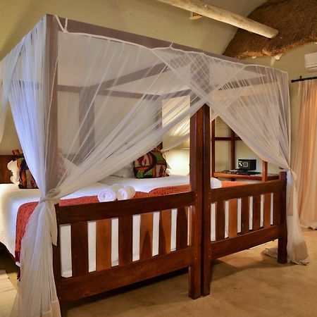 Bayete Guest Lodge Victoria Falls Exterior foto