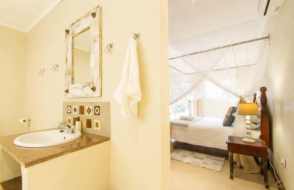 Bayete Guest Lodge Victoria Falls Exterior foto